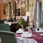 Garden Hotel 3*