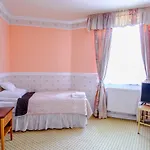 Garden Hotel