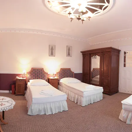 Ξενοδοχείο Garden 3*