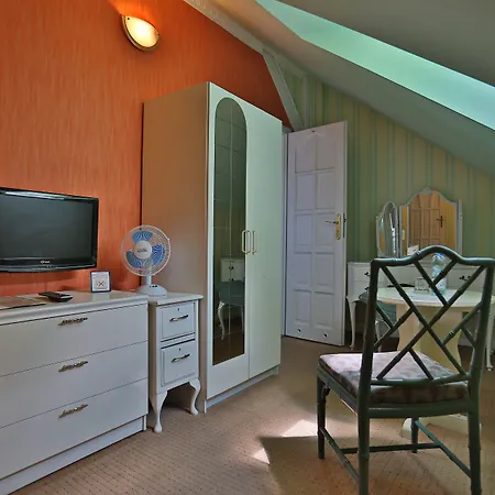 Ξενοδοχείο Garden 3*