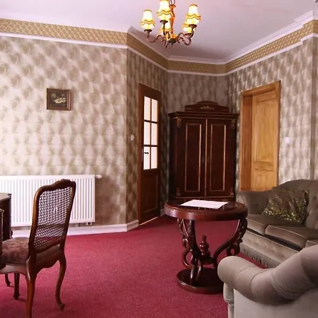 Garden 3* Boleslawiec (Lower Silesia)