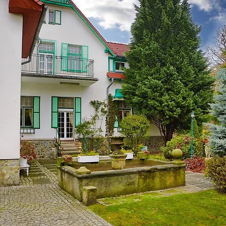 Ξενοδοχείο Garden 3*