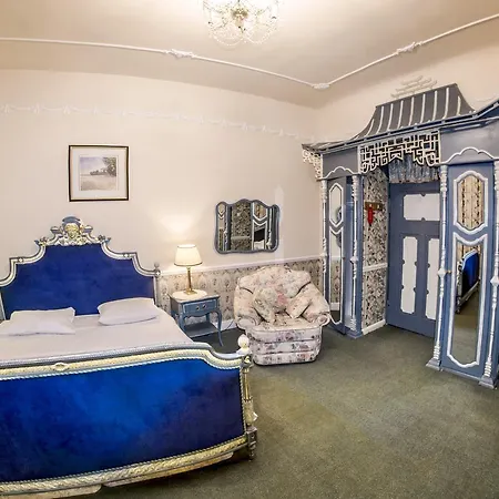 Garden Hotel Boleslawiec (Lower Silesia)