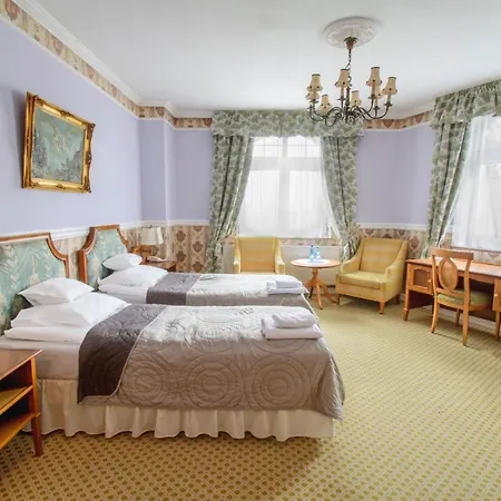 Hotel Garden Boleslawiec (Lower Silesia)