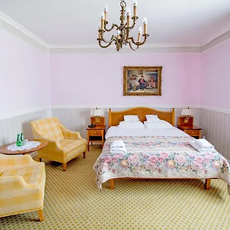 Hotel Garden 3*