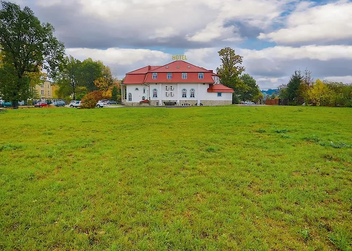Hotel Garden Boleslawiec (Lower Silesia)