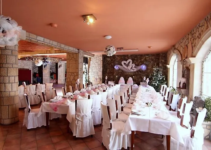 Garden Boleslawiec (Lower Silesia)