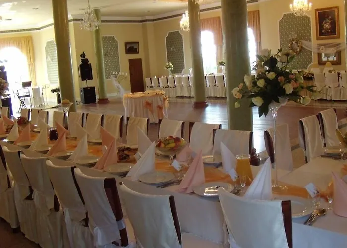 Garden 3* Boleslawiec (Lower Silesia)