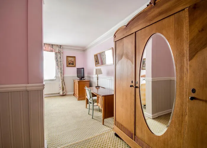 Hotel Garden Boleslawiec (Lower Silesia)