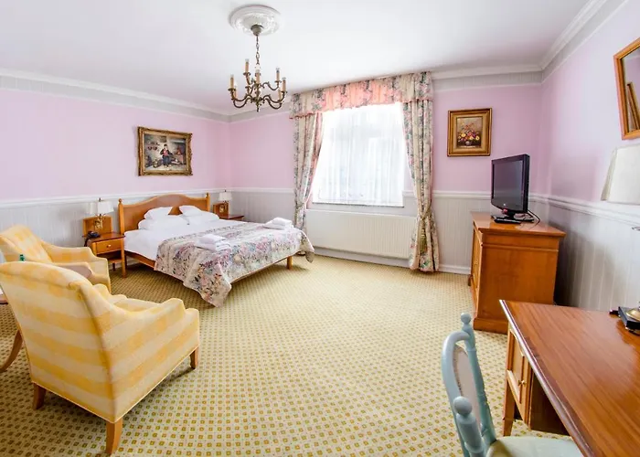 Garden 3* Boleslawiec (Lower Silesia)